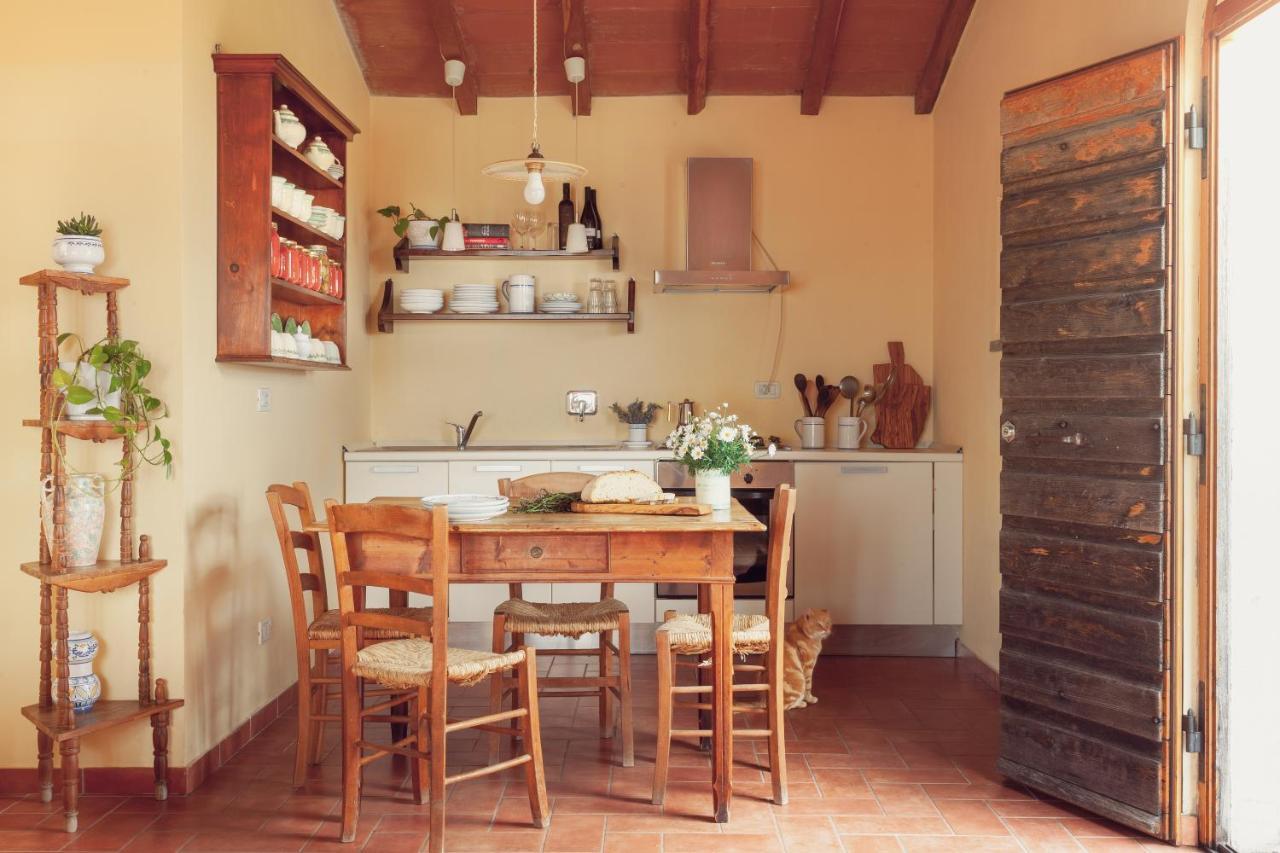Agriturismo Bio Aia Della Colonna Saturnia Bagian luar foto